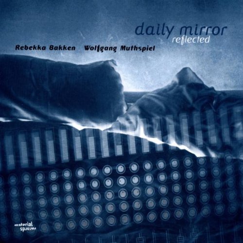 Rebecca Bakken - Daily Mirror Reflected - CD - CD Muy Buen Estado / Portada Muy Buen Estado (VG+/VG+)