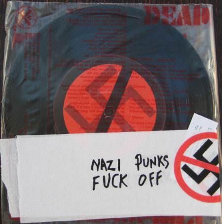 Dead Kennedys ‎– Nazi Punks Fuck Off! / Moral Majority - 7" - Original plastic bag with red letters and lyrics - Armband Included - Subterranean Records ‎– SUB 24, Alternative Tentacles ‎– VIRUS 6 - Vinilo Nuevo (M) / Portada Muy Buen Estado (VG+)