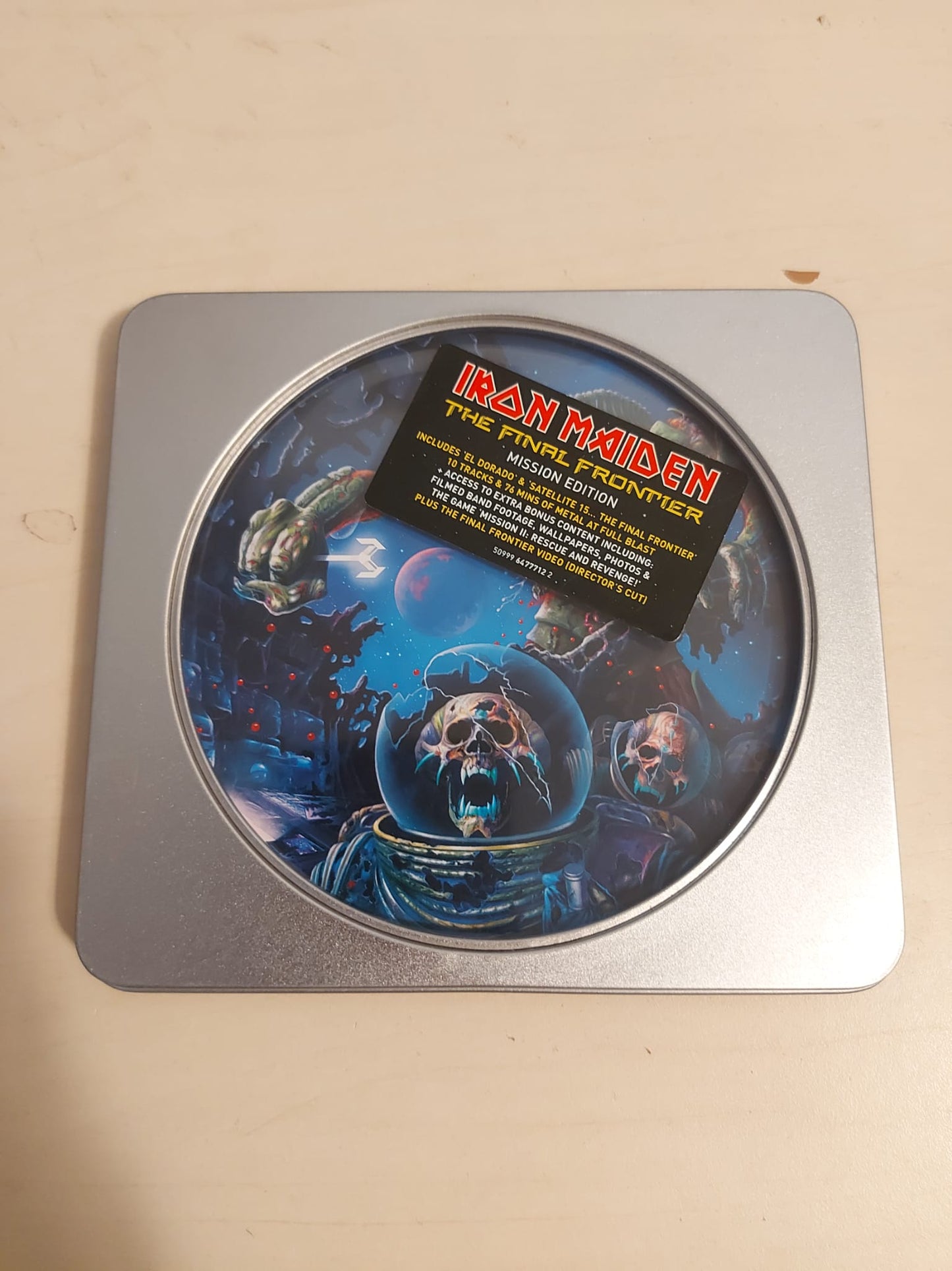 Iron Maiden ‎– The Final Frontier - CD - Caja Metálica / Metal Box - CD Como Nuevo / Portada Muy Buen Estado (M-/VG+)