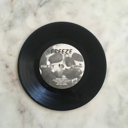 The Freeze – Guilty Face - 7" - With Insert - 1995 - Lost And Found Records – LF 184/1995 - Muy Buen Estado / Very Good Condition (VG+ / VG+)