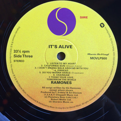 Ramones ‎– It's Alive - 2xLP - 180 grams - 2013 - Sire ‎– MOVLP900, Music On Vinyl ‎– MOVLP900 - Nuevo sin usar pero no precintado / New and unplayed but not sealed.